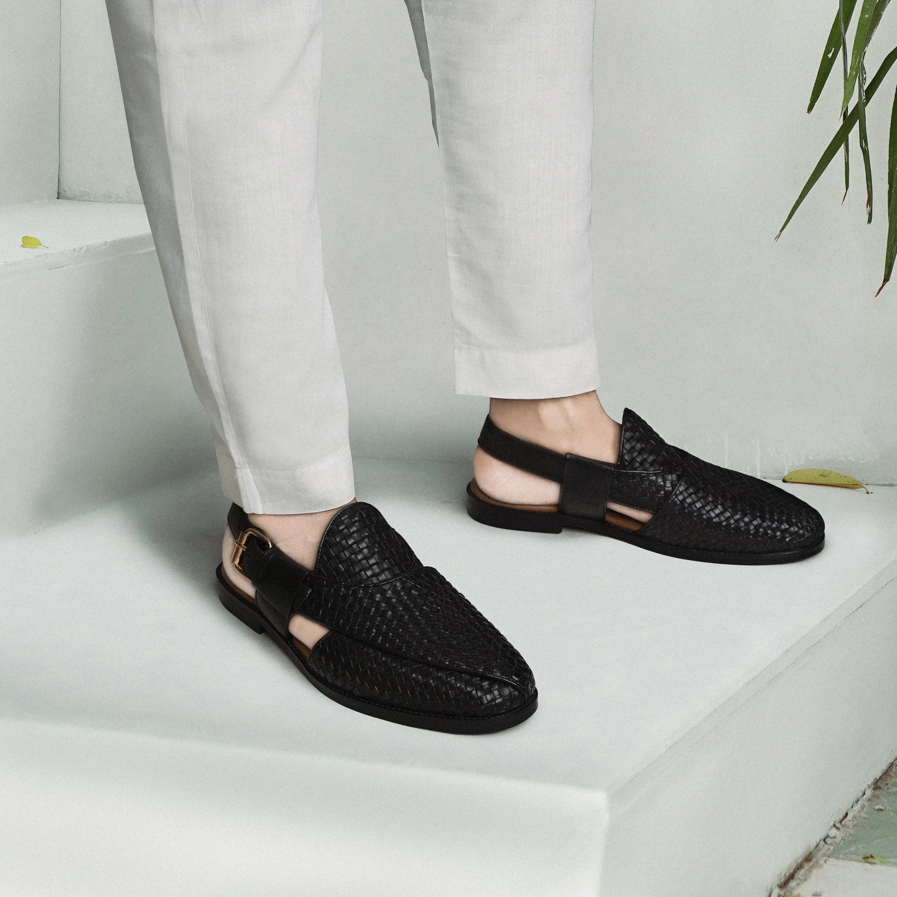Sandals & Slippers