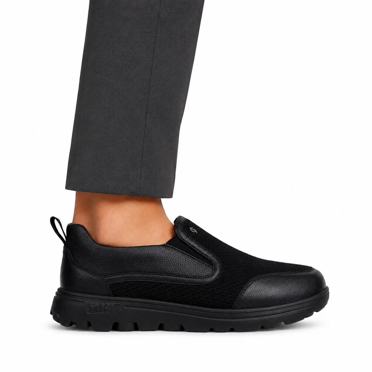 Alan - Men's Black Milled Leather & Mesh Fabric Sneaker