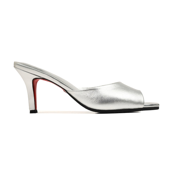 Vantage - Women's Silver Heel