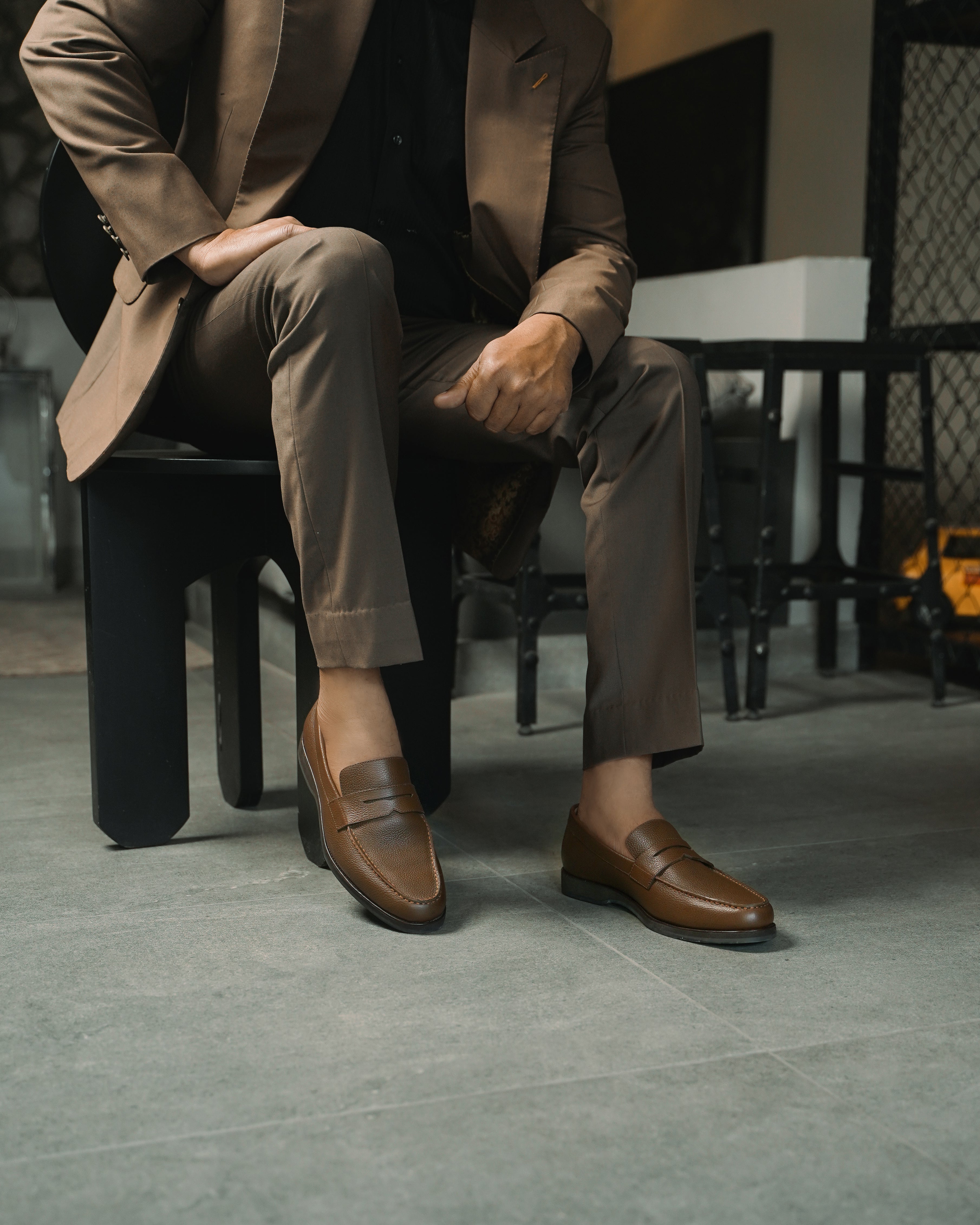 Asador - Men's Brown Pebble Grain Leather Loafer