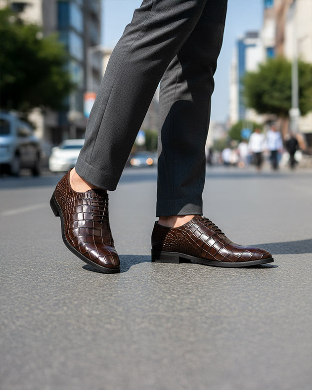 Elvano - Men's Dark Brown Calf Leather Wholecut Shoe