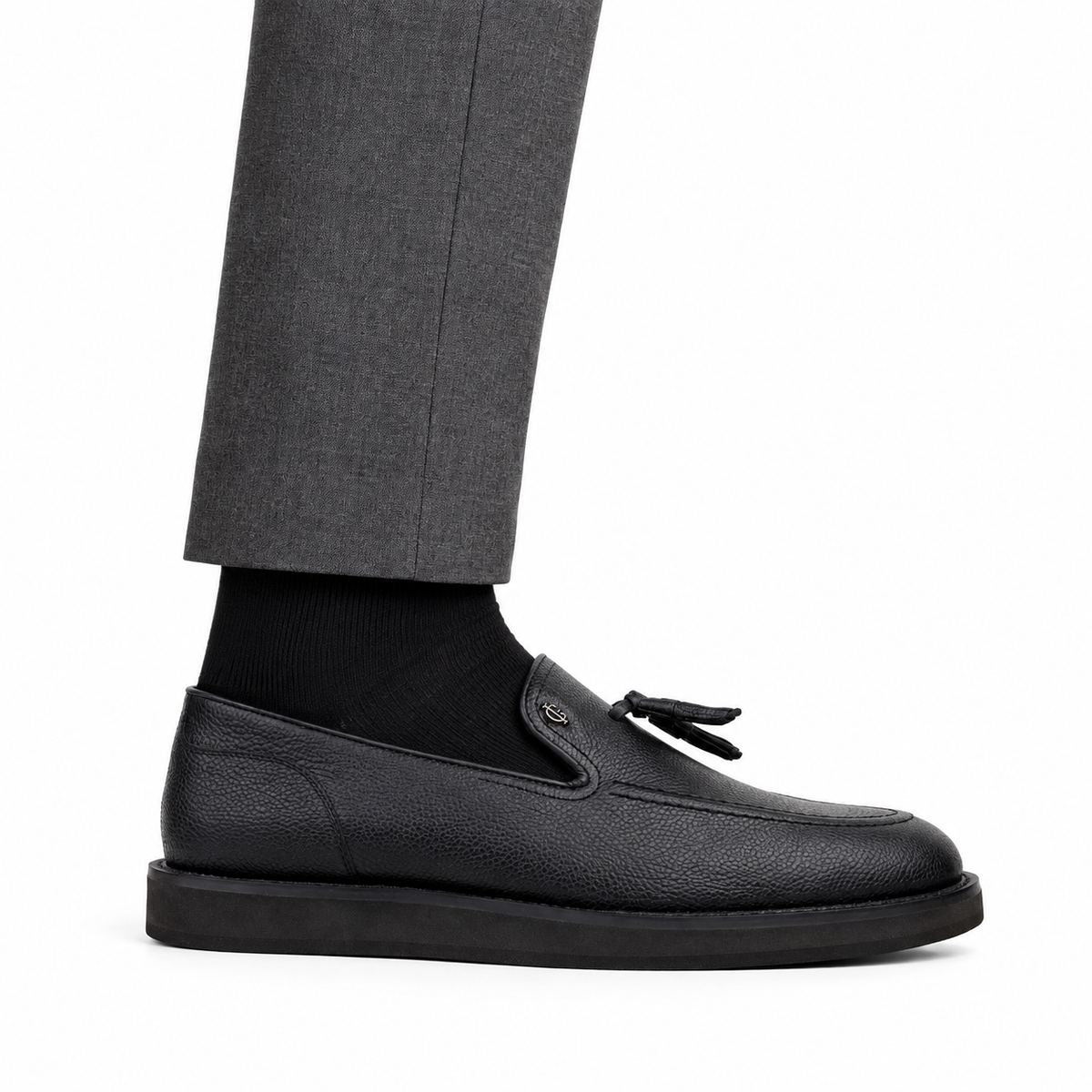 Gavin - Men's Black Milled Leather Casual