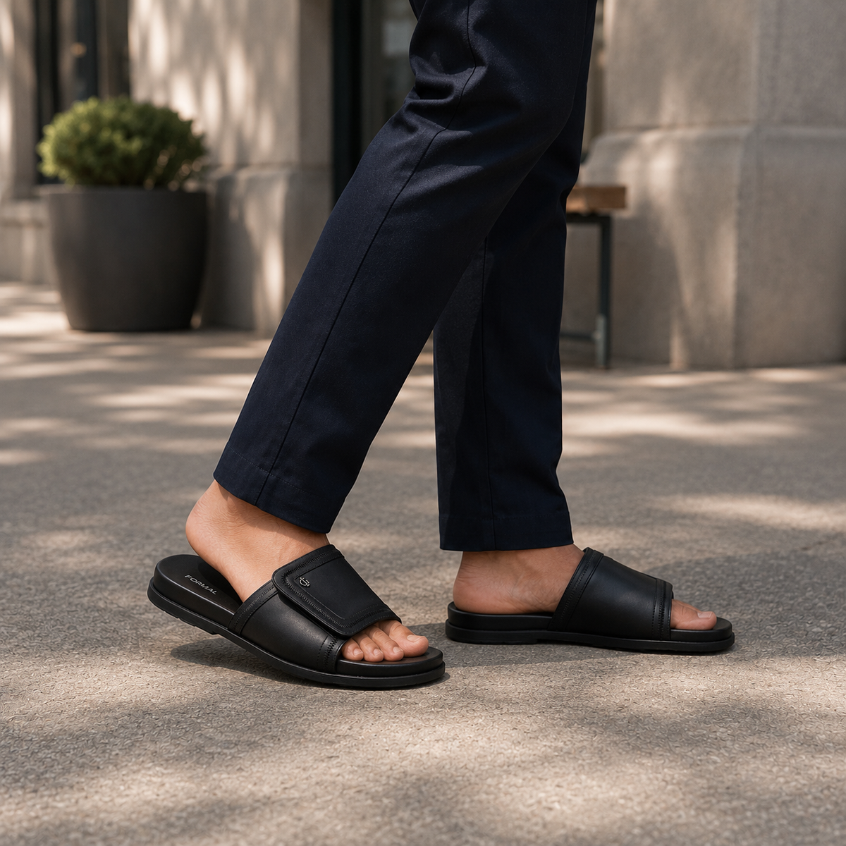 Nuvia - Men's Black Calf Leather Slipper