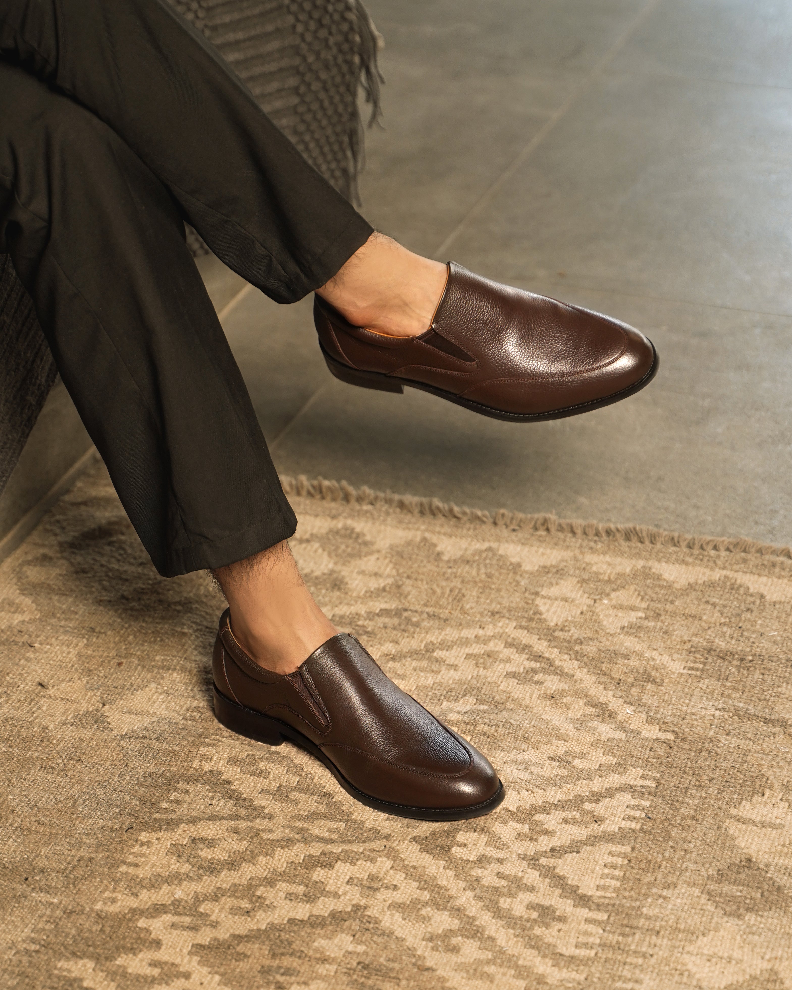 Esker - Men's Dark Brown Pebble Grain Loafer