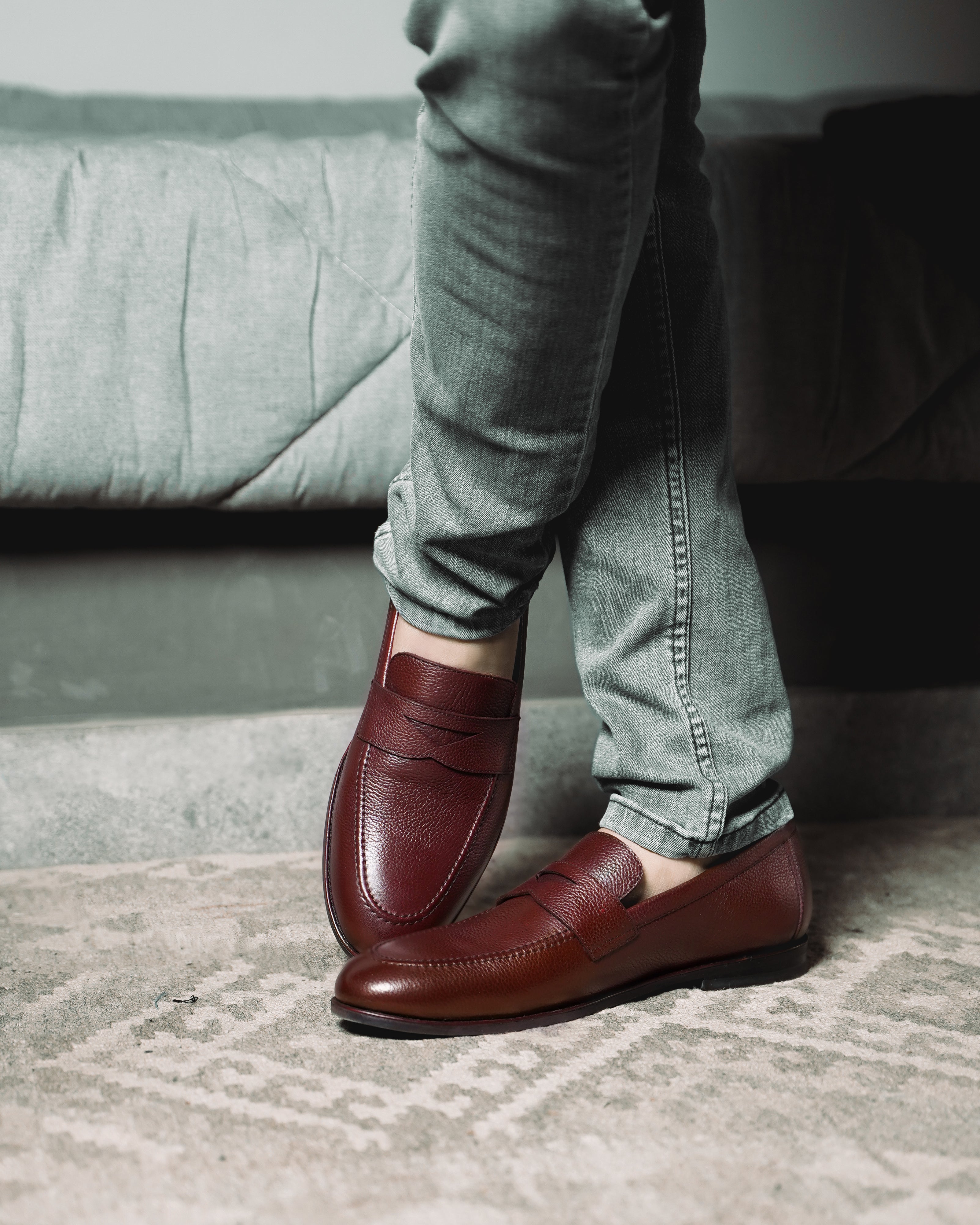 Barq - Men's Oxblood Pebble Grain Leather Loafer