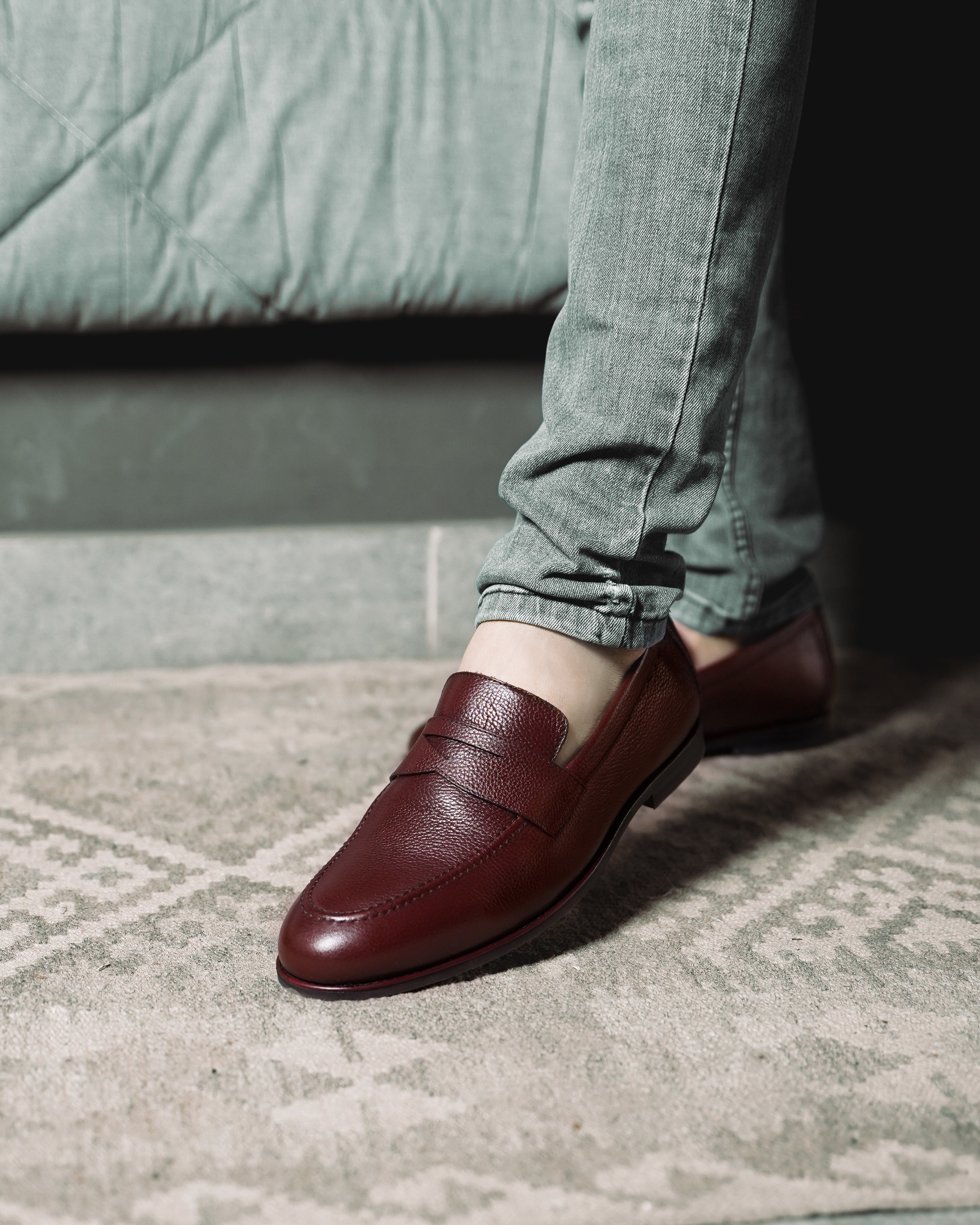 Barq - Men's Oxblood Pebble Grain Leather Loafer