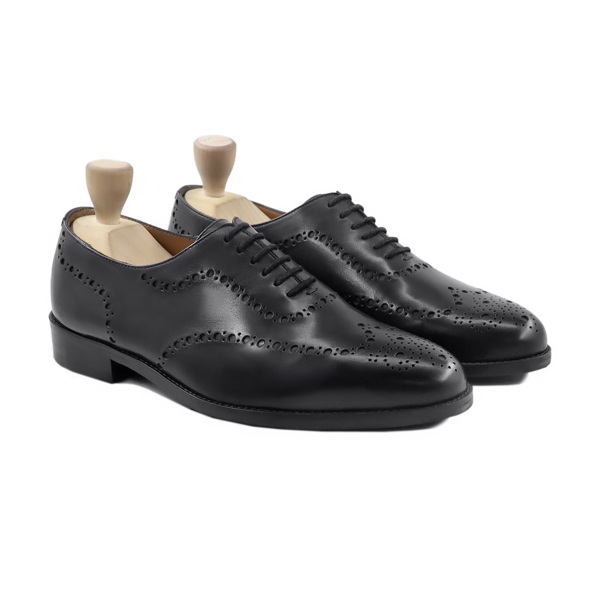 Bristol - Men's Black Calf Leather Wholecut Shoe