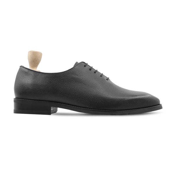 Tromso - Men's Black Pebble Grain Leather Wholecut Shoe