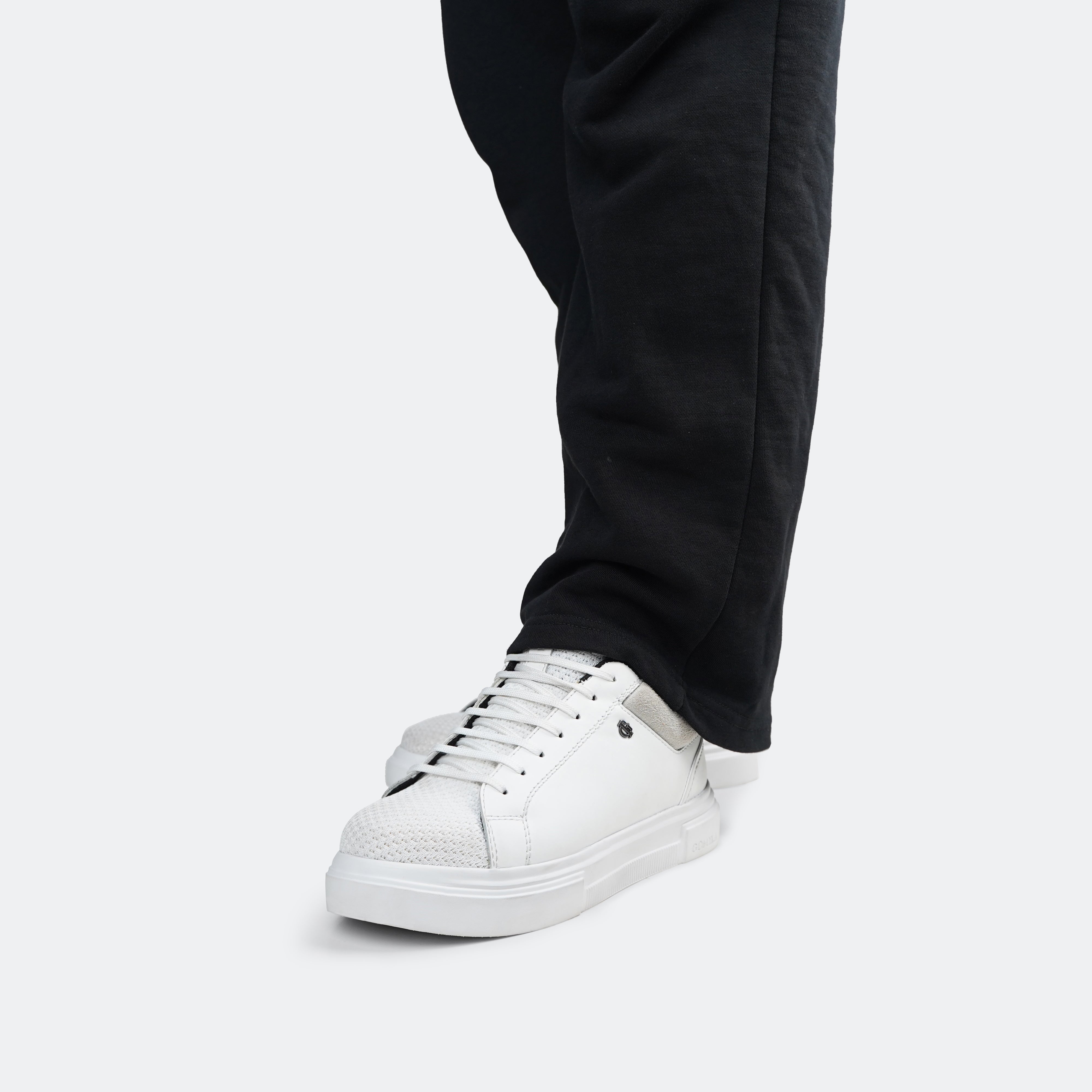 Vinicius - Men's White Sneaker