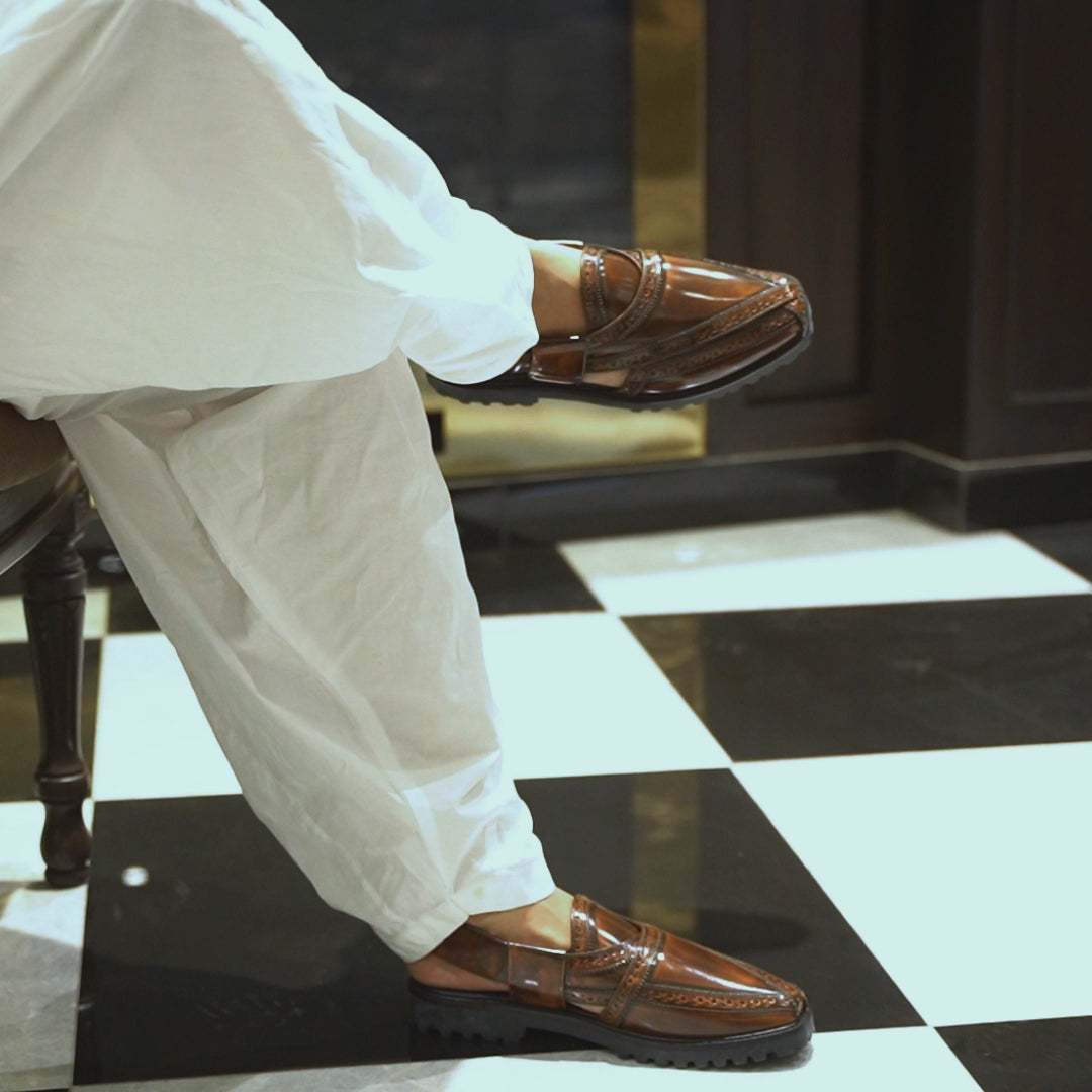 Brooklyn - Men's Tan Box Leather High Shine Sandal video
