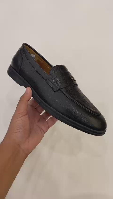 Loafer video
