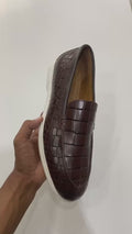 Loafer video