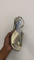 Sandal video