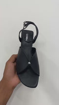Sandal video