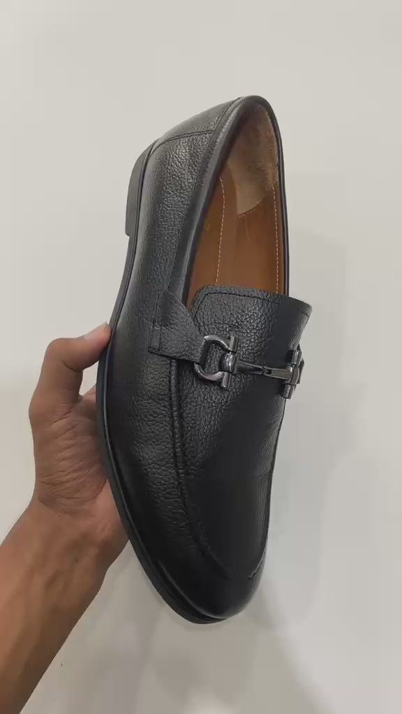 Loafer video