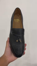 Loafer video