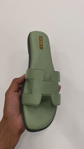 Slipper video