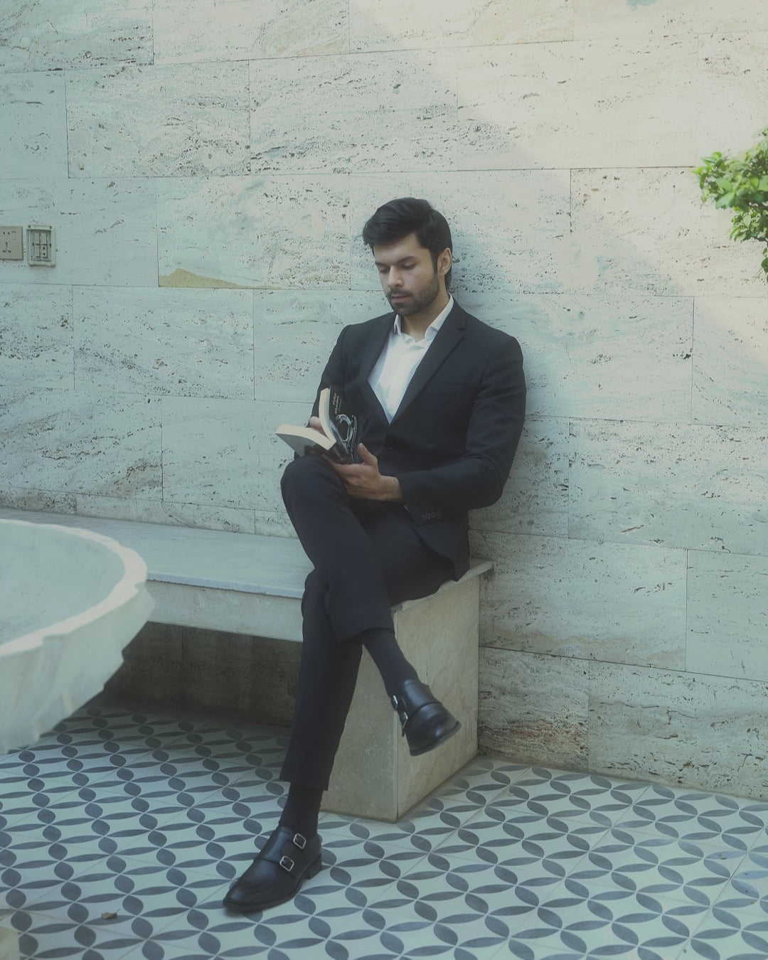 Artista - Men's Black Calf Leather Double Monkstrap video