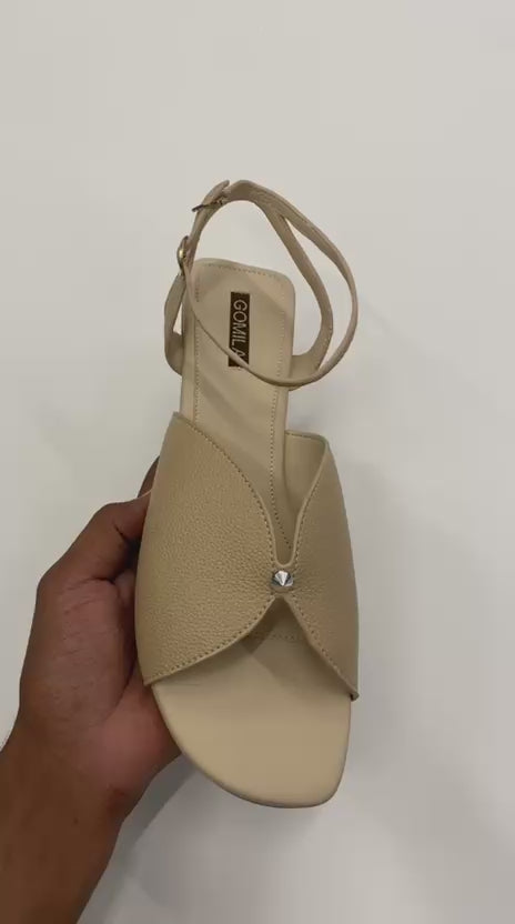 Sandal video