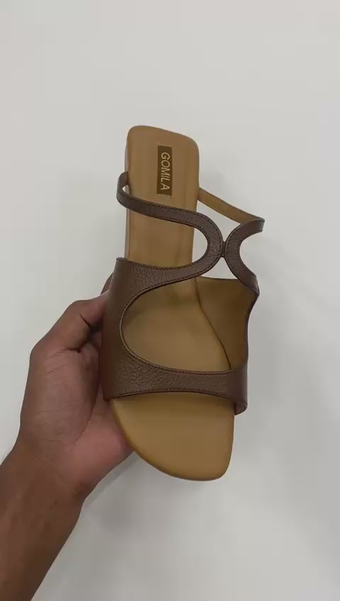 Slipper video