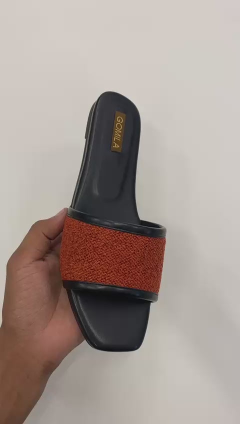 Slipper video