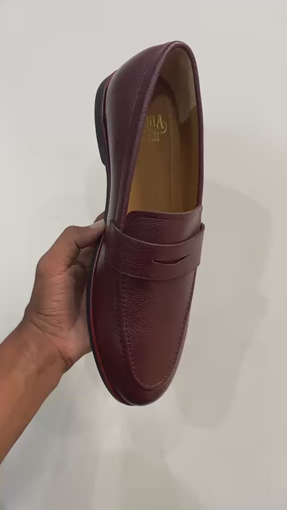 Loafer video