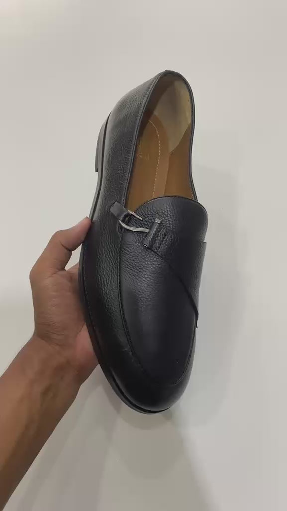 Loafer video