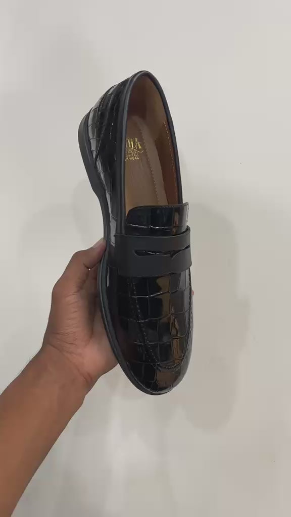 Loafer video