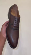 DENNY | PK 8 / EU 42 | Dark Brown video