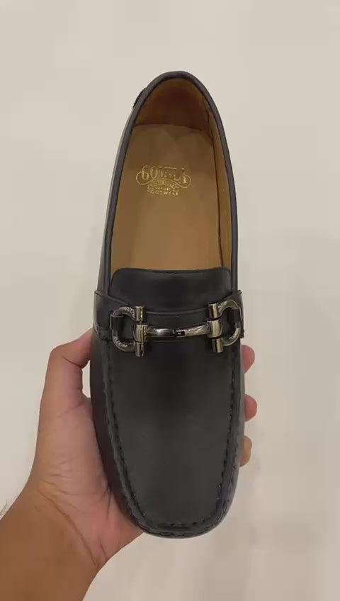 Loafer video