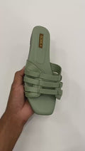 Slipper video