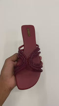 Slipper video