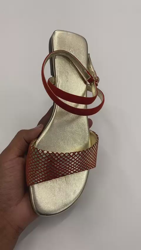 Slipper video