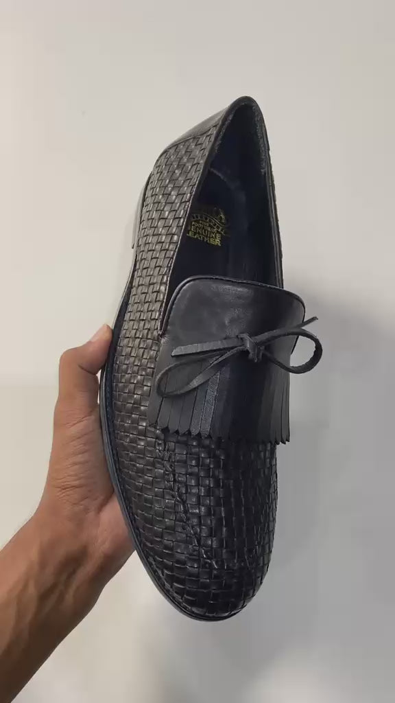 Loafer video