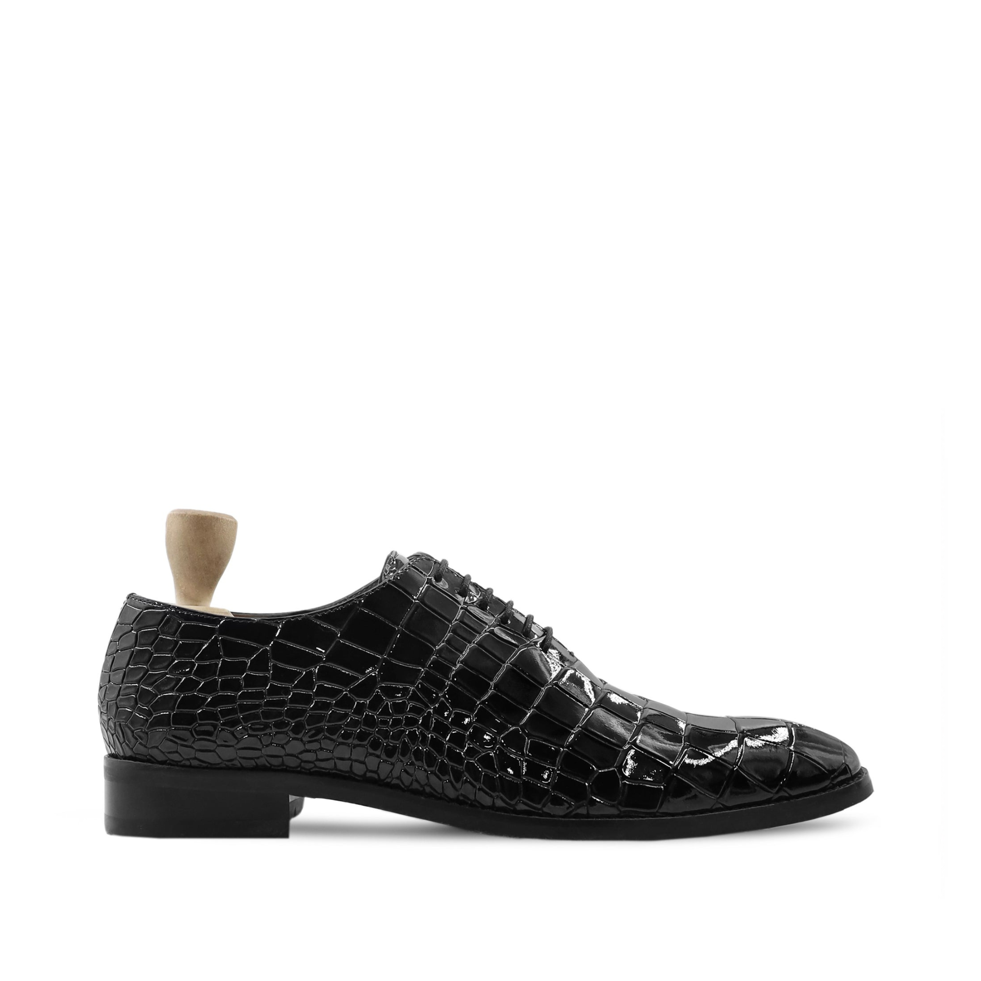 Sarat - Men's Black Patent Leather Wholecut Shoe
