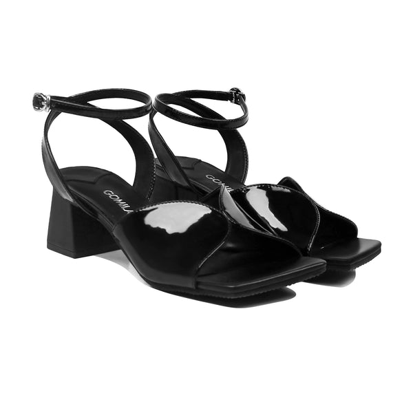 Ruby - Women's Black Strapped Sandal