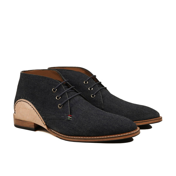 Laur - Men's Black Canvas Chukka Boot